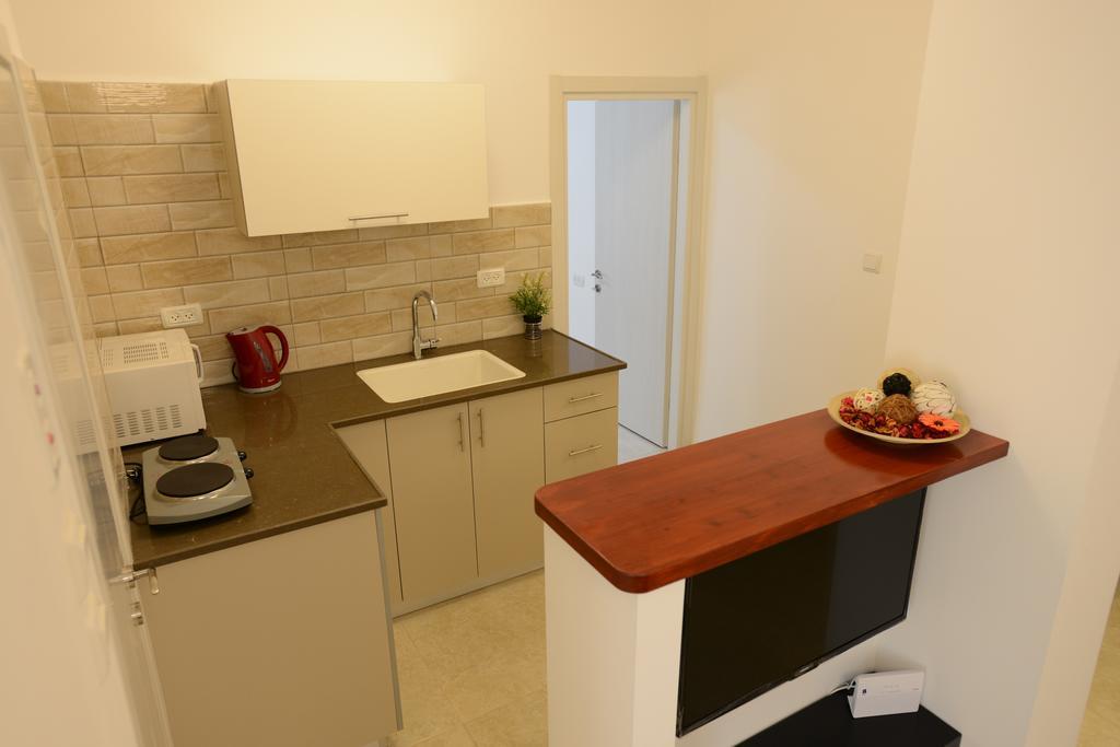 Olga Beach Apartments Χάιφα Εξωτερικό φωτογραφία